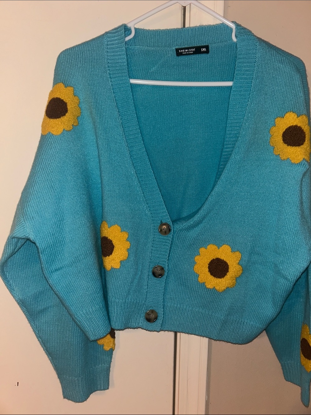 SHEIN Light Blue Sunflower Appliqué V-Neck Cardigan